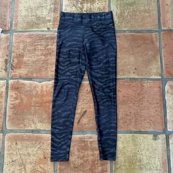 ๐ท TEREZ New York Athletic Yoga Workout Leggings Tiger Stripe Small - Picture 1 of 9